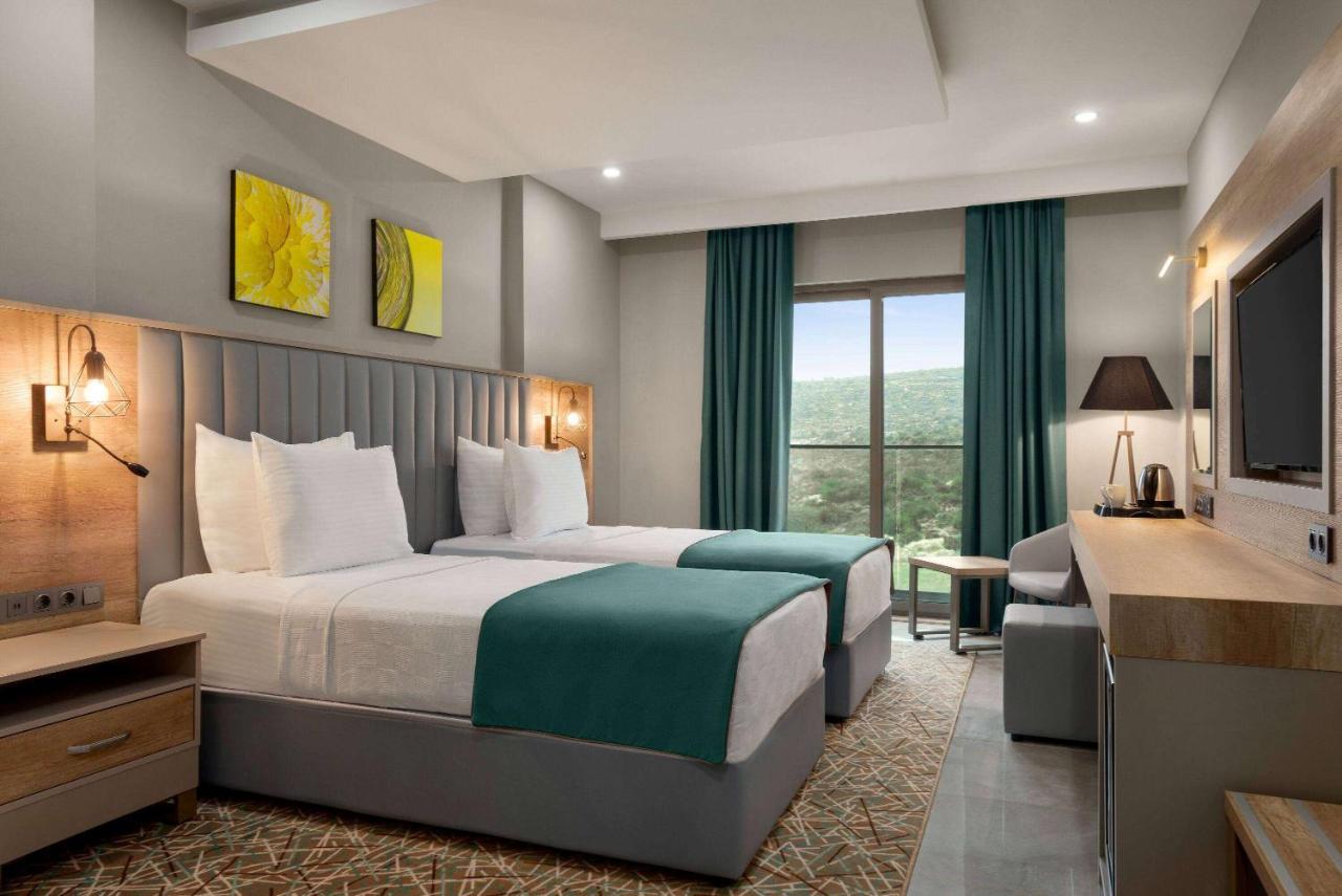 Ramada Resort By Wyndham Kızkalesi Eksteriør billede