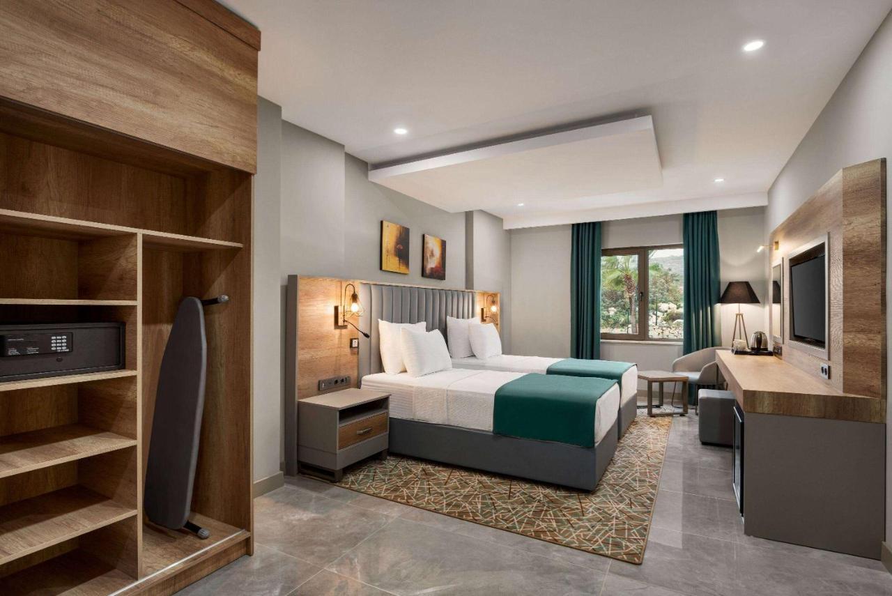 Ramada Resort By Wyndham Kızkalesi Eksteriør billede
