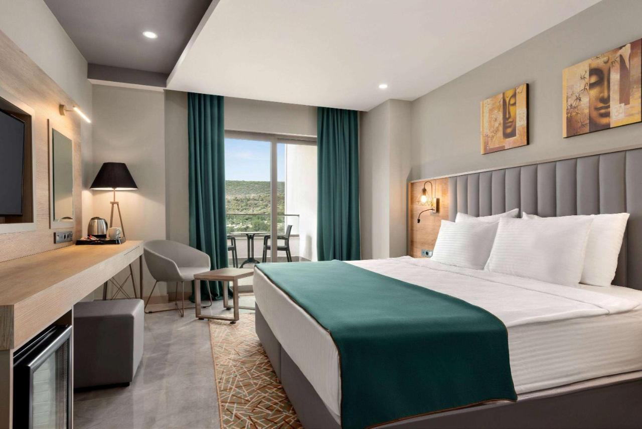 Ramada Resort By Wyndham Kızkalesi Eksteriør billede